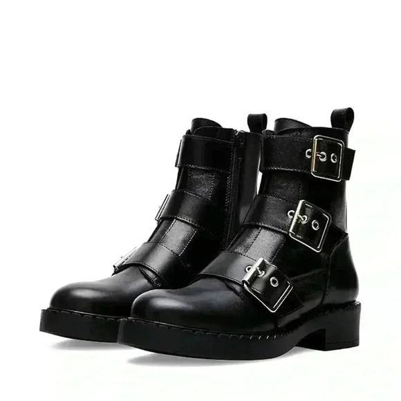 Steve Madden Arlette Triple Buckle Black Leather Combat Boot. Size 9.5 NWOB - Picture 1 of 7